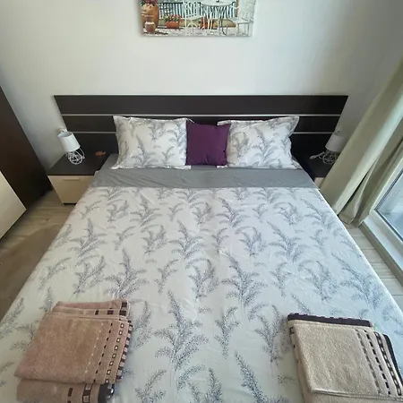 Paradiso 'в' 207 Two Bedroom Lägenhet *