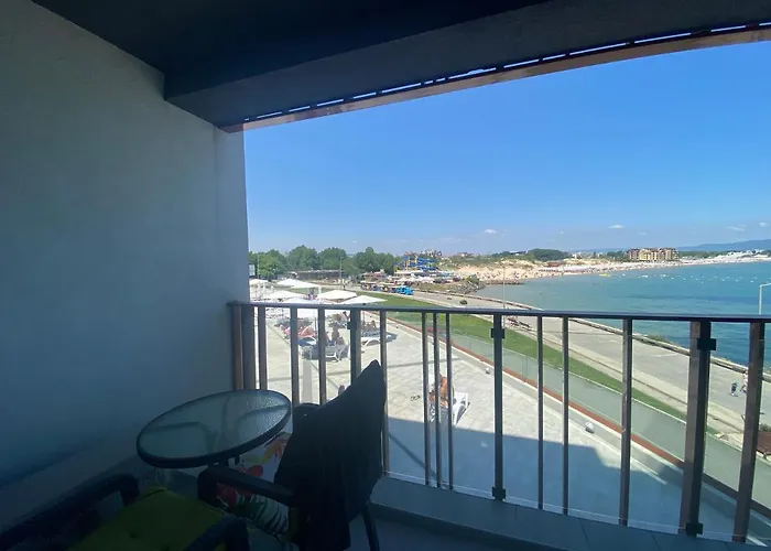 Апартамент Paradiso 'в' 207 Two Bedroom *