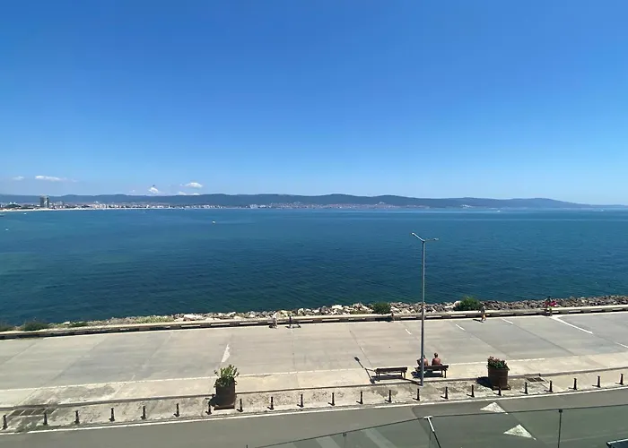 Paradiso 'в' 207 Two Bedroom * Несебър