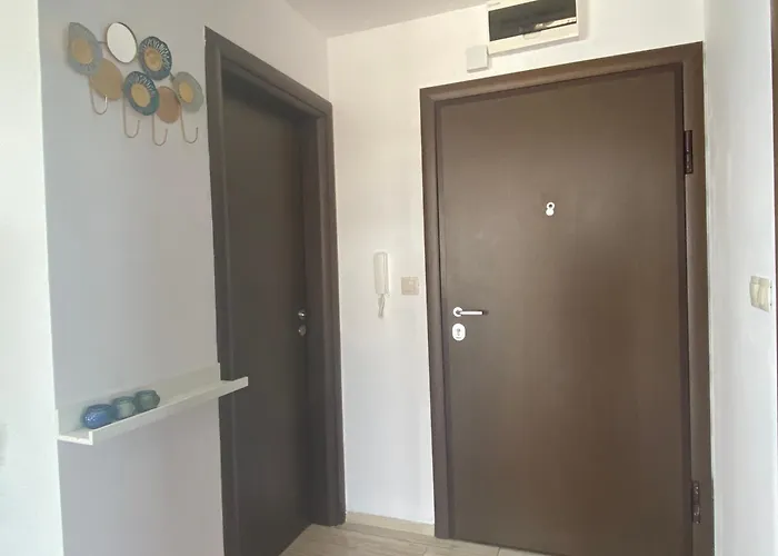 Paradiso 'в' 207 Two Bedroom Апартамент Несебър