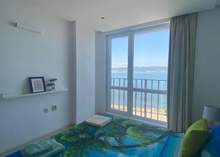 Апартамент Paradiso 'в' 207 Two Bedroom *