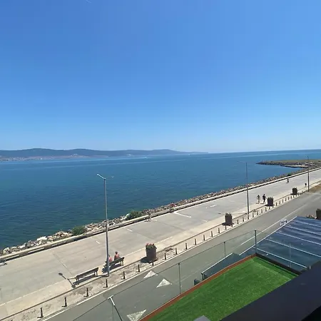 Paradiso 'в' 207 Two Bedroom شقة نيسيبار