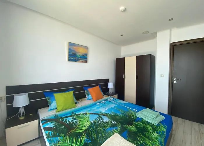 公寓 Paradiso 'в' 207 Two Bedroom 内塞伯尔